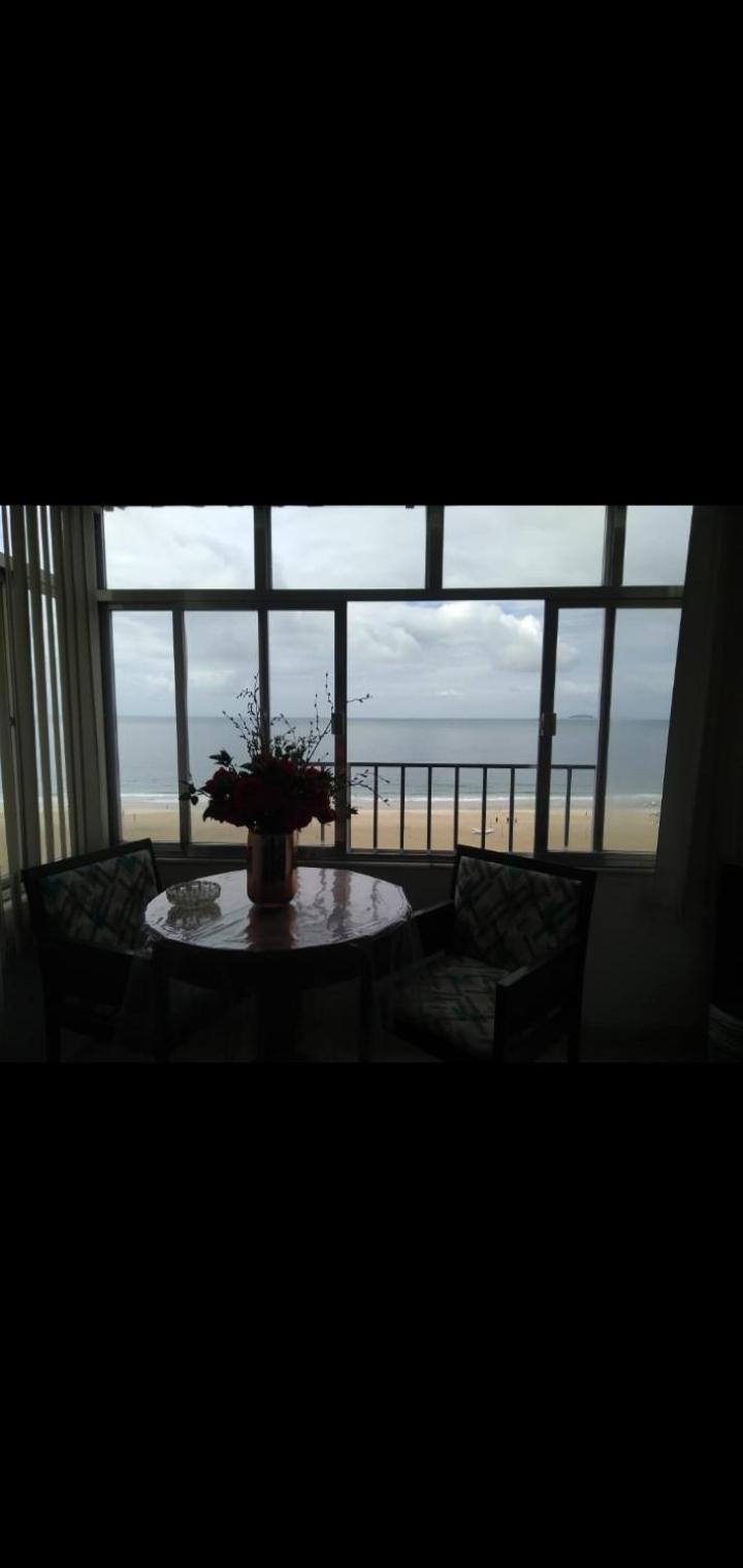 Apartamento Copacabana Frente Mar Rio de Janeiro
